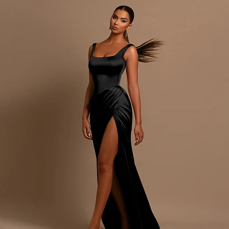 שמלת מקסי סאטן אלגנטית בעיצוב שסע - רוזה