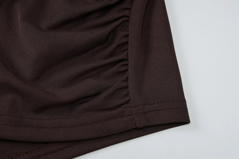 סט שני חלקים חולצת טופ בעיצוב קרוס גולף וחצאית מקסי בעיצוב קרוס בבטן - מורנה