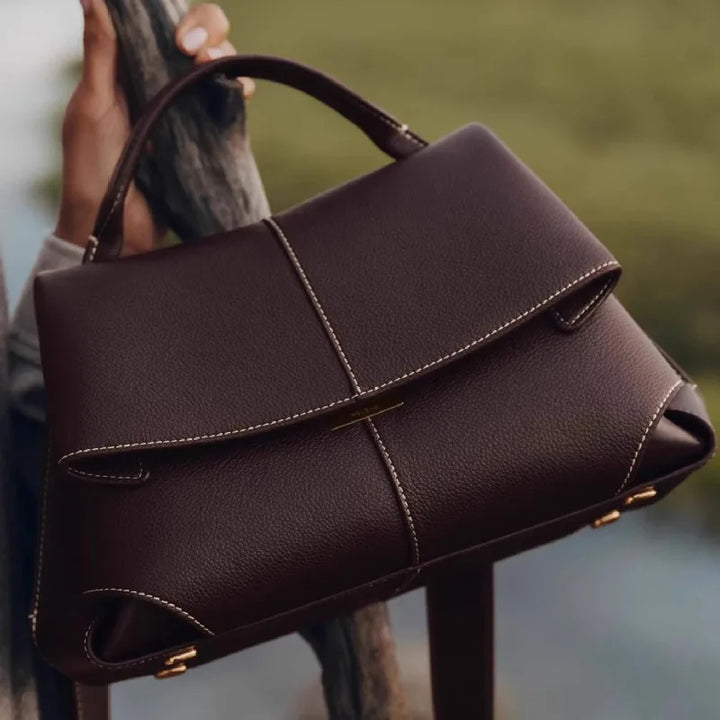 Leather bag with classic design