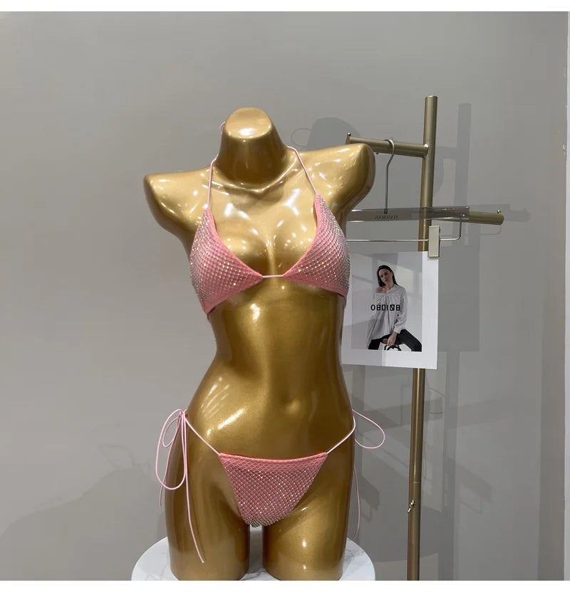 ביקיני קשירה משולשים בעיצוב רשת יהלומים - דיימונד