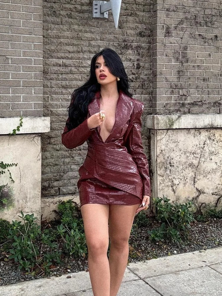 שמלת מיני דמוי עור בעיצוב מנוחש - Genevieve