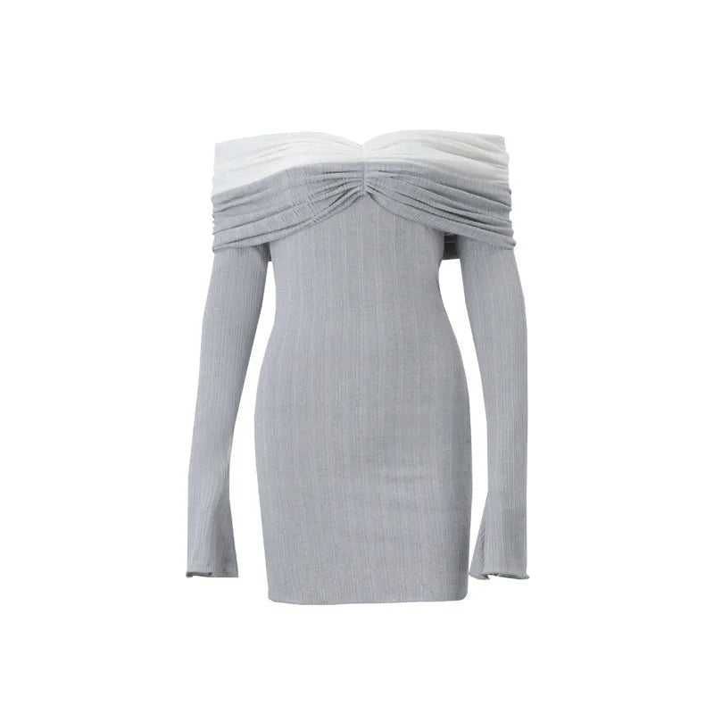 שמלת מיני סרוגה כתפיים חשופות בעיצוב כיווצים שרוולי פעמון - בל