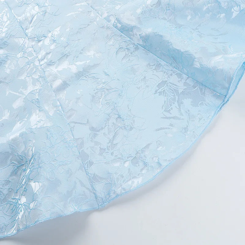 שמלת מיני בגזרת A קשירה בכתפיות בעיטור רקמת איורי פרחים - Marisol