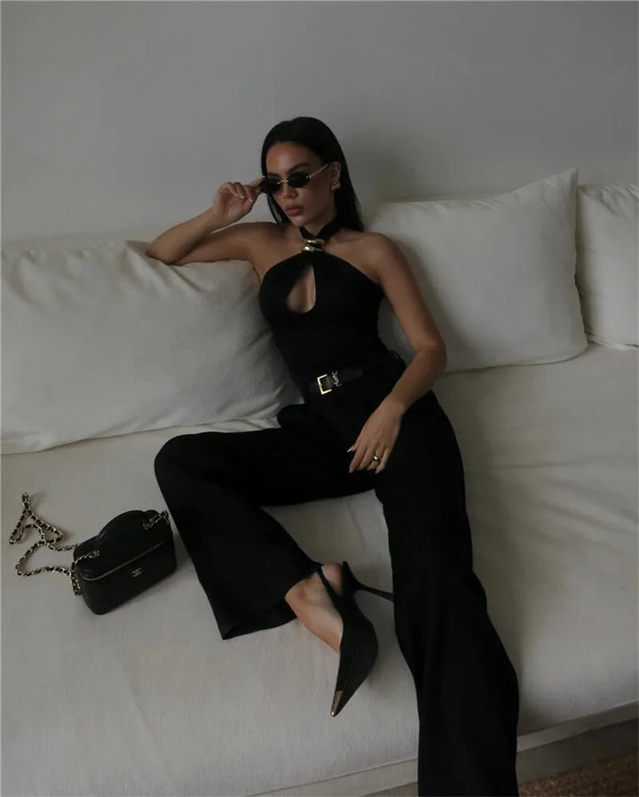 Collared top with a low neckline and open back with buckle decoration - Prince