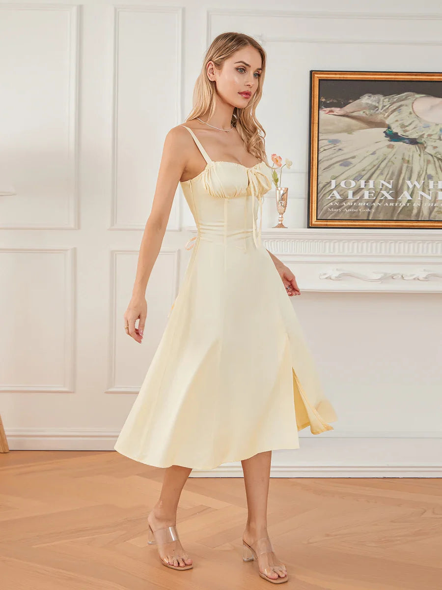 שמלת מידי קיצית בעיצוב כפרי בעיטור שסע - אלדורי