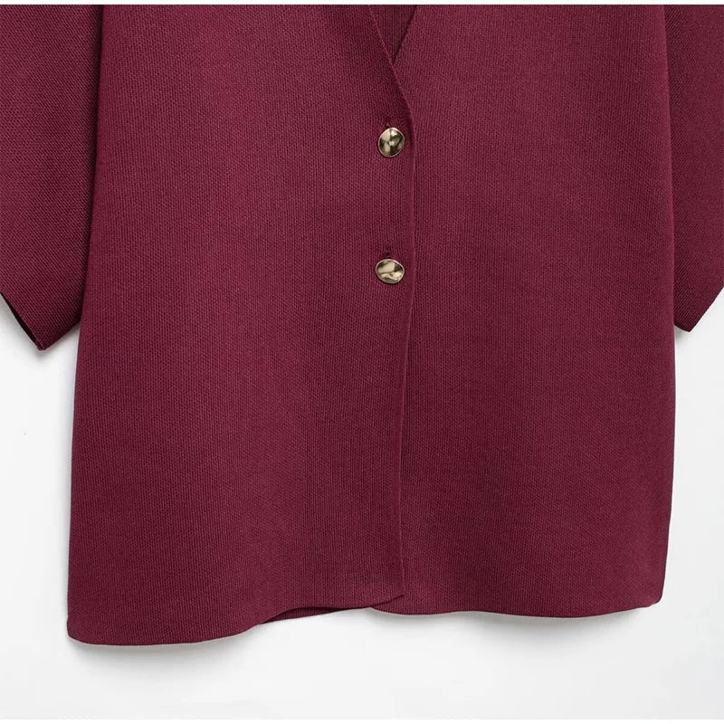 סריג אלגנטי בעיטור כפתורי זהב - נלה