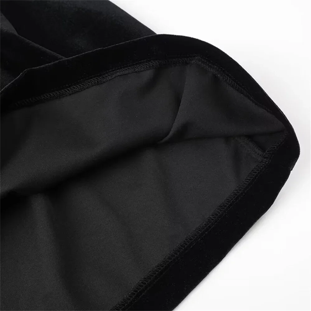 שמלת מיני קטיפה אלגנטית בעיטור יהלומים - אריאה