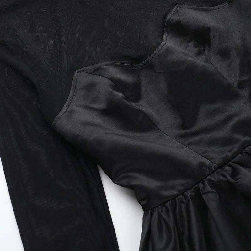 שמלת מיני בלון סאטן בעיצוב רשת צווארון חצי גולף - מורין