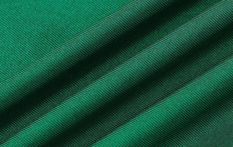 שמלת מיני כיווצים בד מבריק - קרול