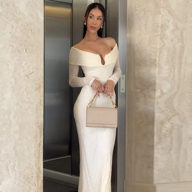 שמלת מקסי כתפיים חשופות בד בעיטור איורים - איידה