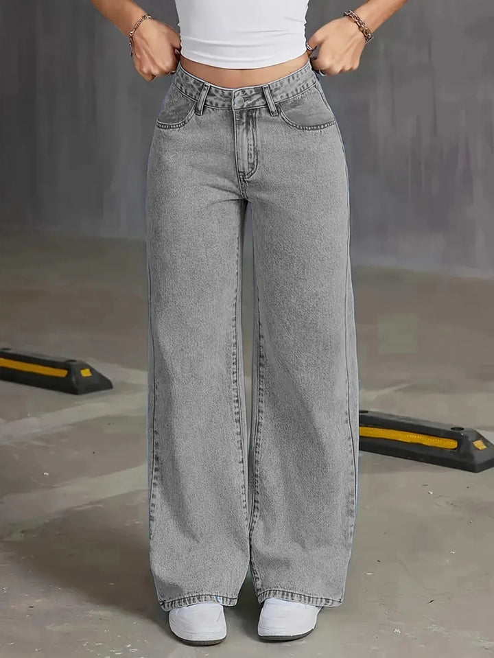 Mid-waisted jeans, LOOSE style