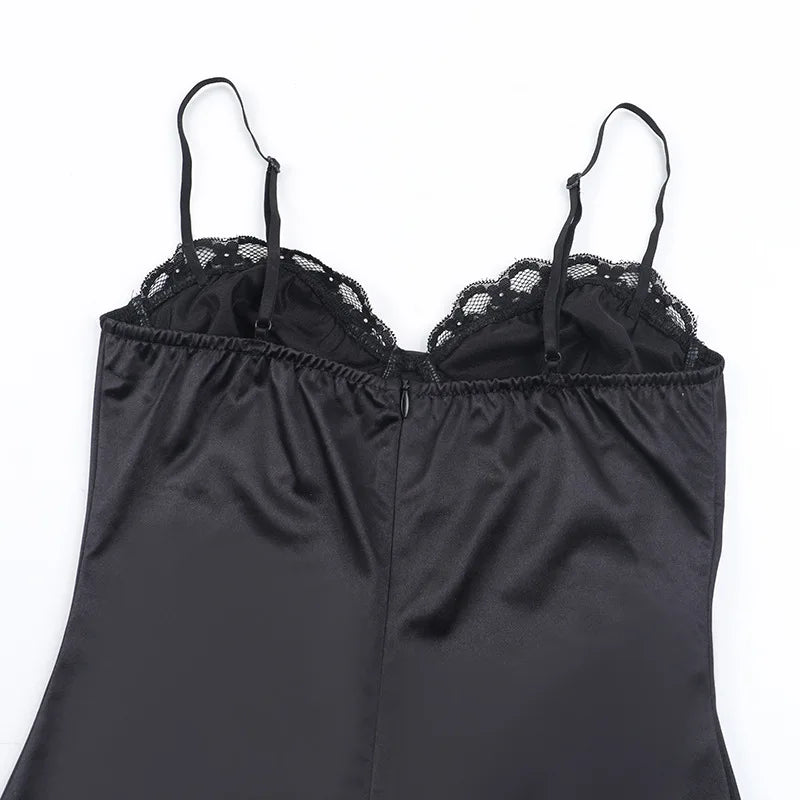 שמלת מקסי סאטן בעיטור תחרה - Cassidy