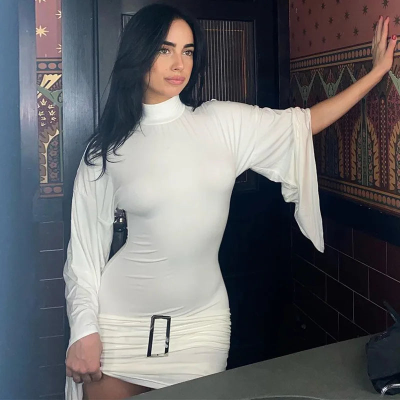 שמלת מיני גולף בעיטור חגורה שרוולים מלקחים - מוראל