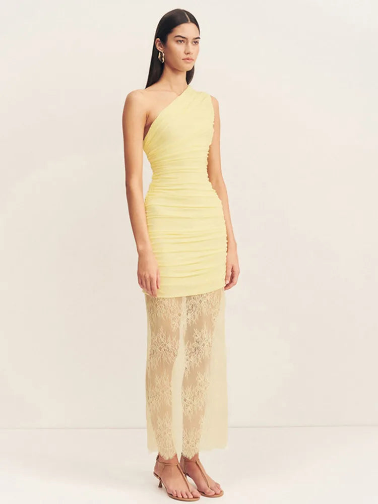 שמלת מקסי כיווצים בעיצוב תחרה - אמריז'ה