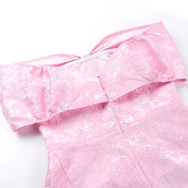 שמלת מיני בגזרת A בעיצוב פפיון בעיטור רקמת איורי פרחים - Lenora