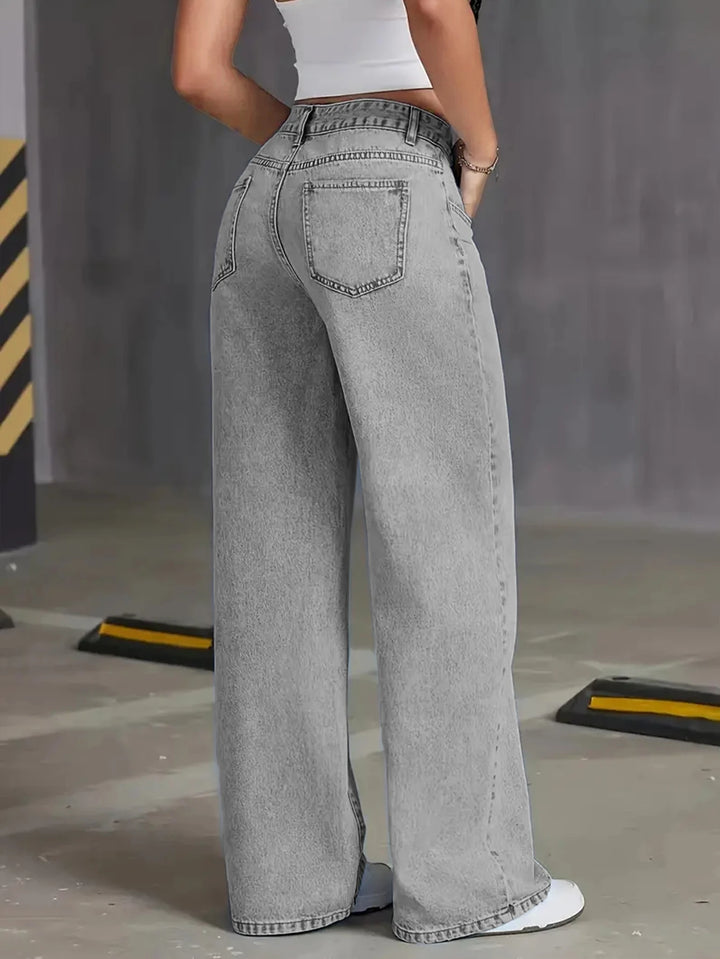 Mid-waisted jeans, LOOSE style