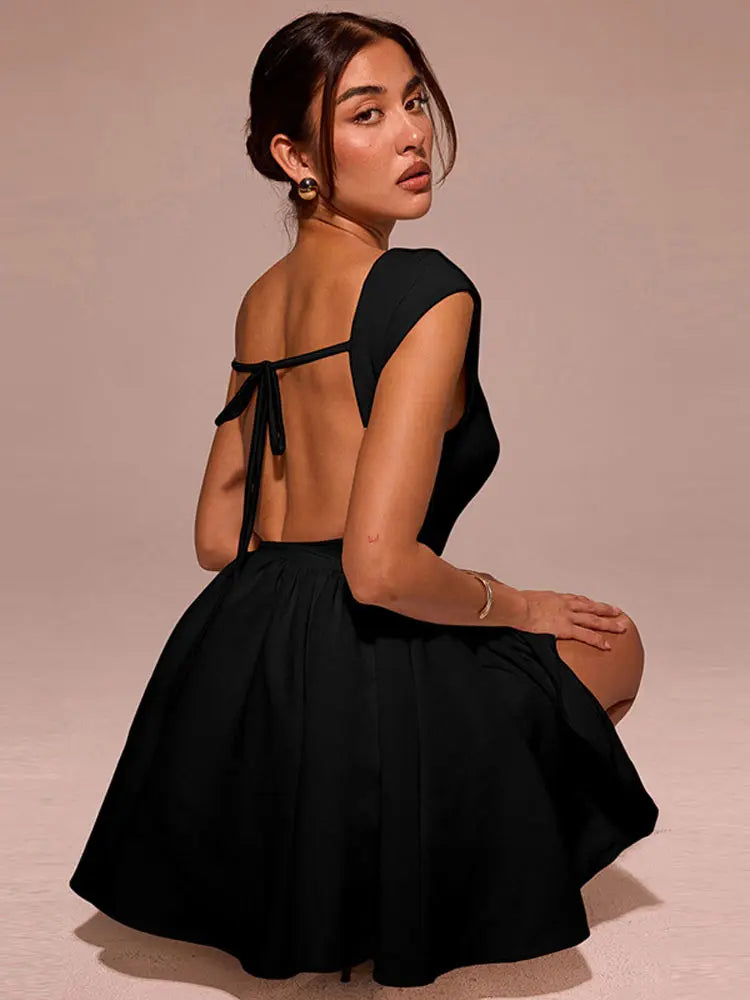 שמלת מיני בד פשתן בגזרת A גב פתוח - מרלין