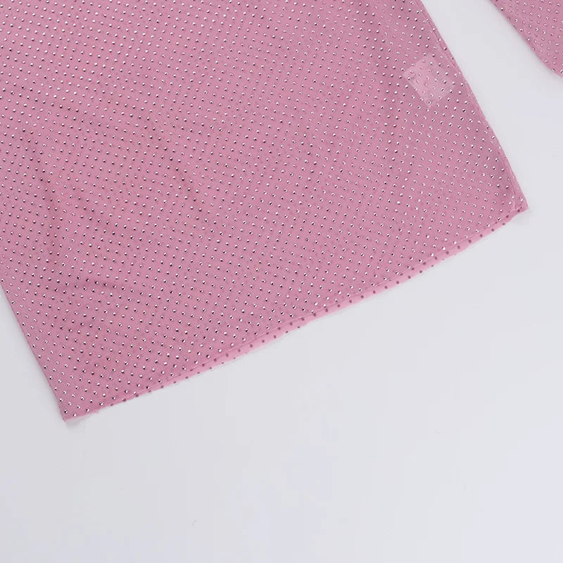 שמלת מיני צמודה בעיטור זרקונים מנצנצים בגזרת גולף - קארדי