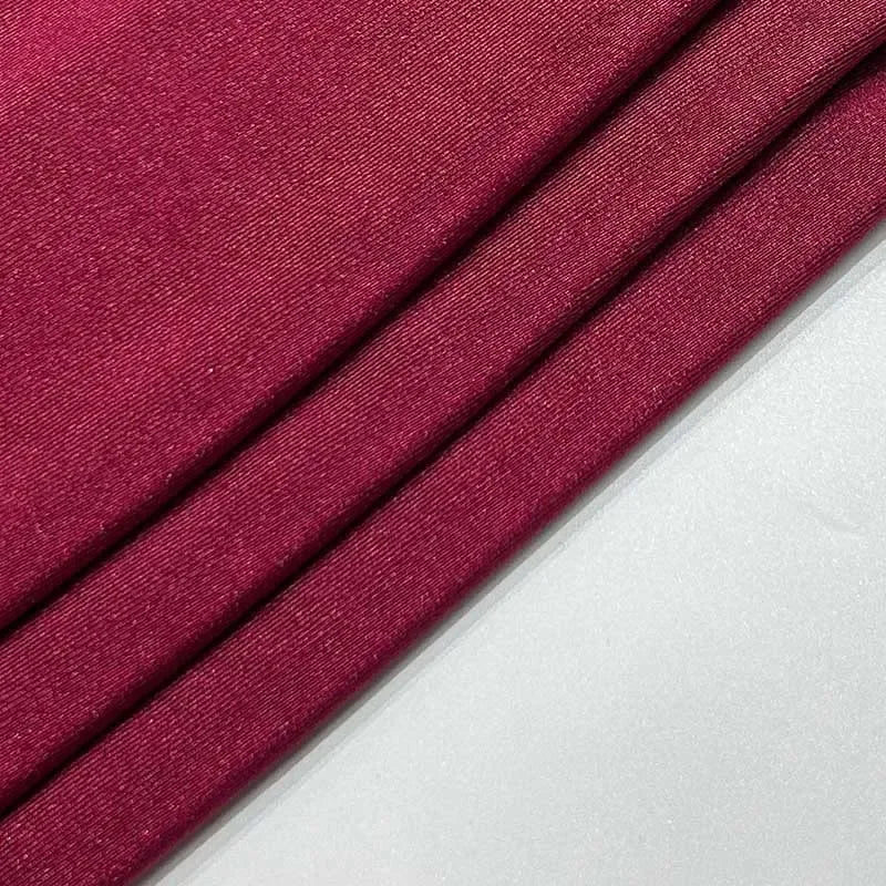 שמלת מקסי בעיצוב כיווצים בד מבריק ומחטב - ענהאל