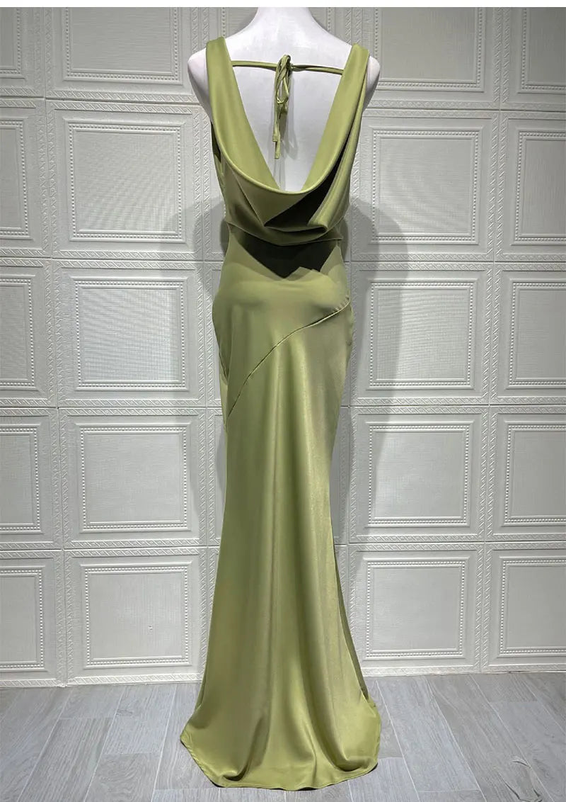 שמלת מקסי סאטן בעיצוב צווארון נופל וגב פתוח - אלקסיס