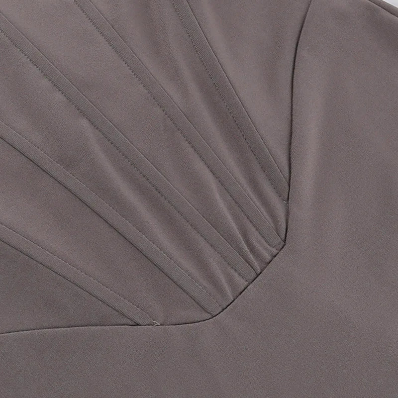 שמלת מידי בעיצוב מחוך בד מחטב בעיטור תחרה - קורי