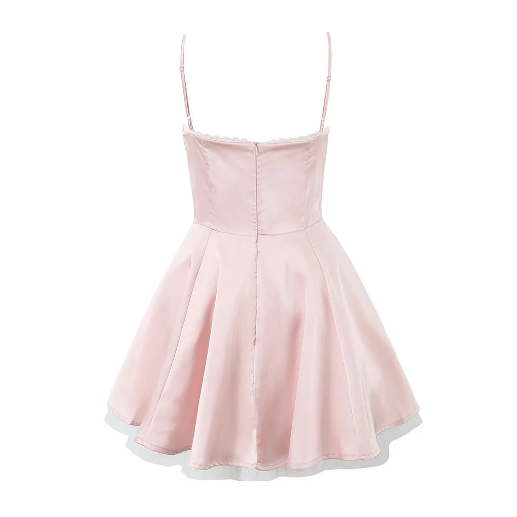 שמלת מיני סאטן בגזרת A בעיטור טול - Julissa