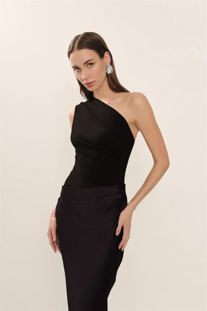 שמלת מקסי חלק תחתון סאטן בעיצוב כתפיה אחת - אלינוי