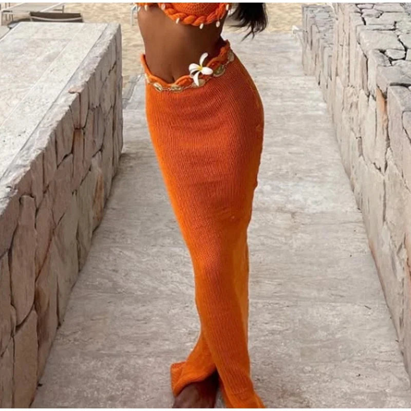 סט חוף סרוג שני חלקים בעיטור צדפות ופנינים טופ וחצאית מקסי / מיני - Adrianna