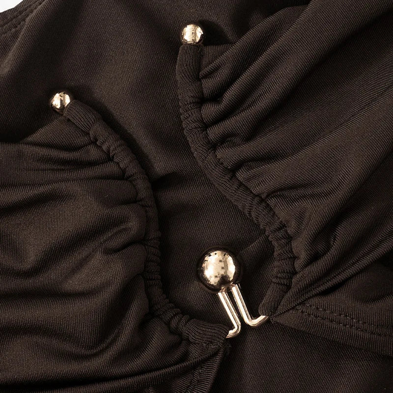 סט שני חלקים טופ כתפיים חשופות בעיטור אבזם וחצאית מקסי גזרה גבוהה - מריאלה