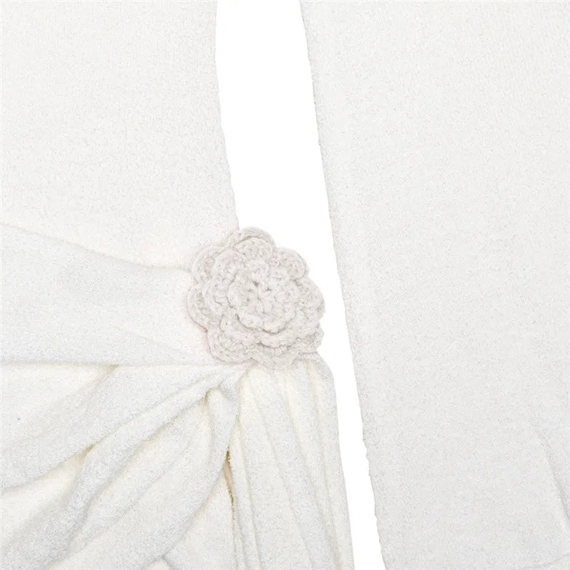 שמלת מיני סרוגה בעיצוב פרח ושובל גב פתוח - מאליה