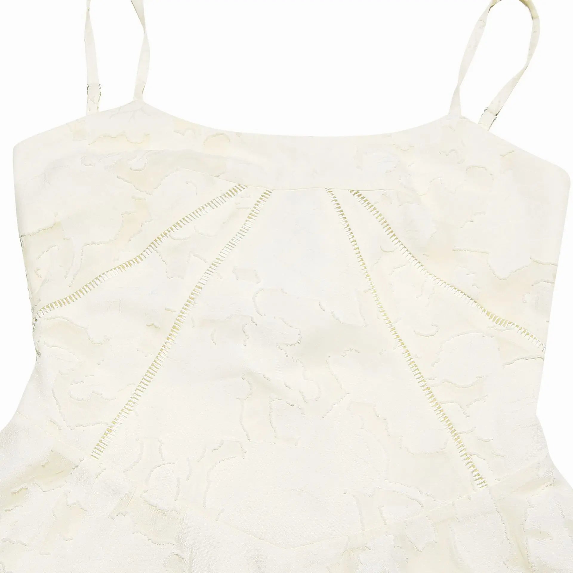 שמלת מיני שיפון בגזרת A בעיטור רקמת איורי פרחים בעיצוב קשירה בגב להצמדה במותן - Allyson