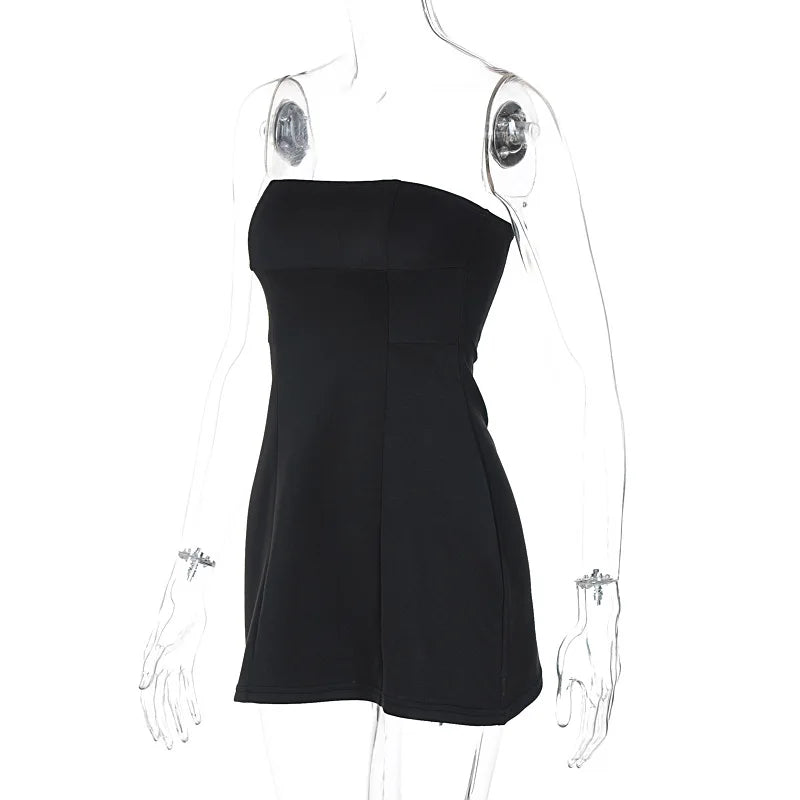 שמלת מיני סטרפלס קלאסית בגזרת שעון חול - מירן