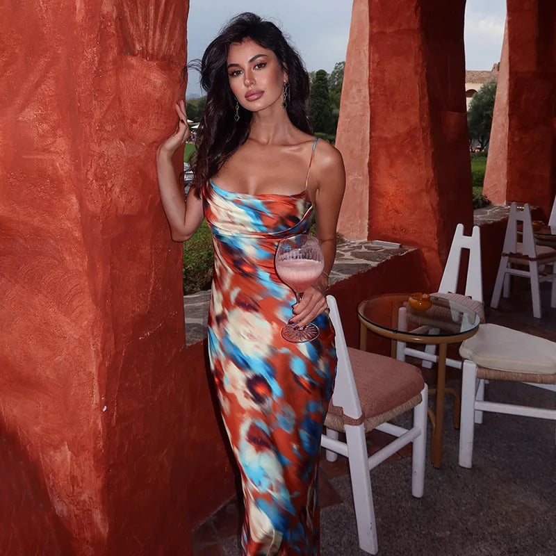 שמלת מקסי סאטן בעיצוב צבעוני - Skylar