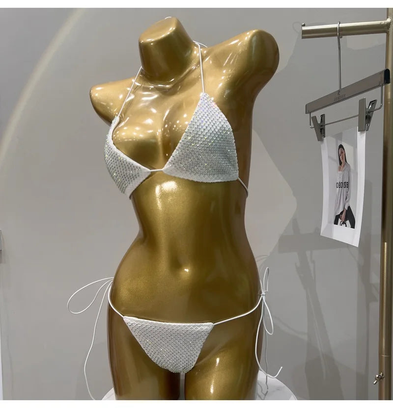 ביקיני קשירה משולשים בעיצוב רשת יהלומים - דיימונד