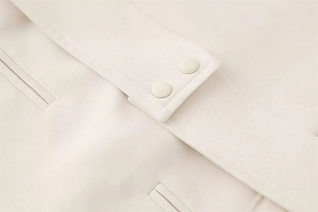 שמלת מיני מחויטת בשילוב חגורה תואמת  - סרינה