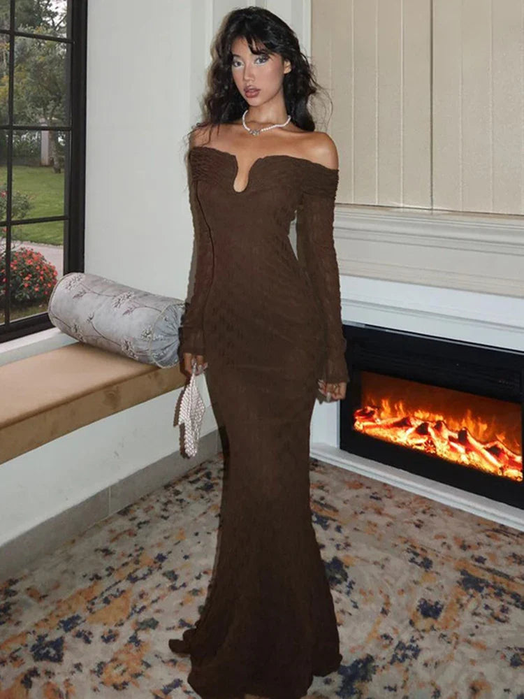 שמלת מקסי כתפיים חשופות בד בעיטור איורים - איידה