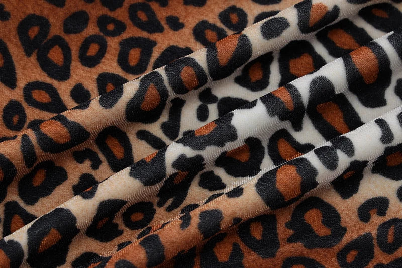 שמלת מקסי קטיפה מנומרת בטן חשופה - פומה