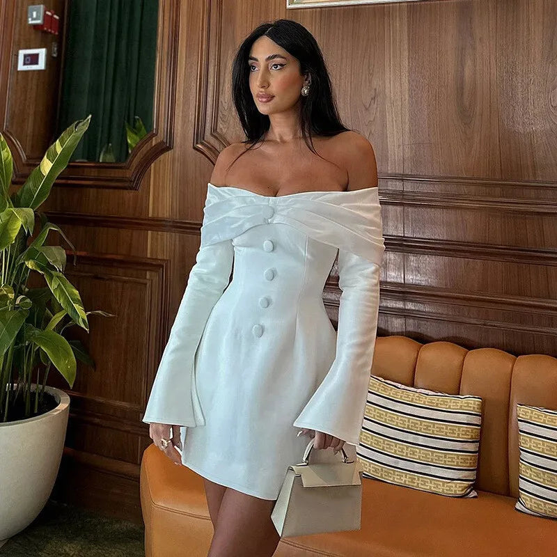 שמלת מיני בגזרת A כתפיים חשופות בעיטור כפתורים - מיליאן