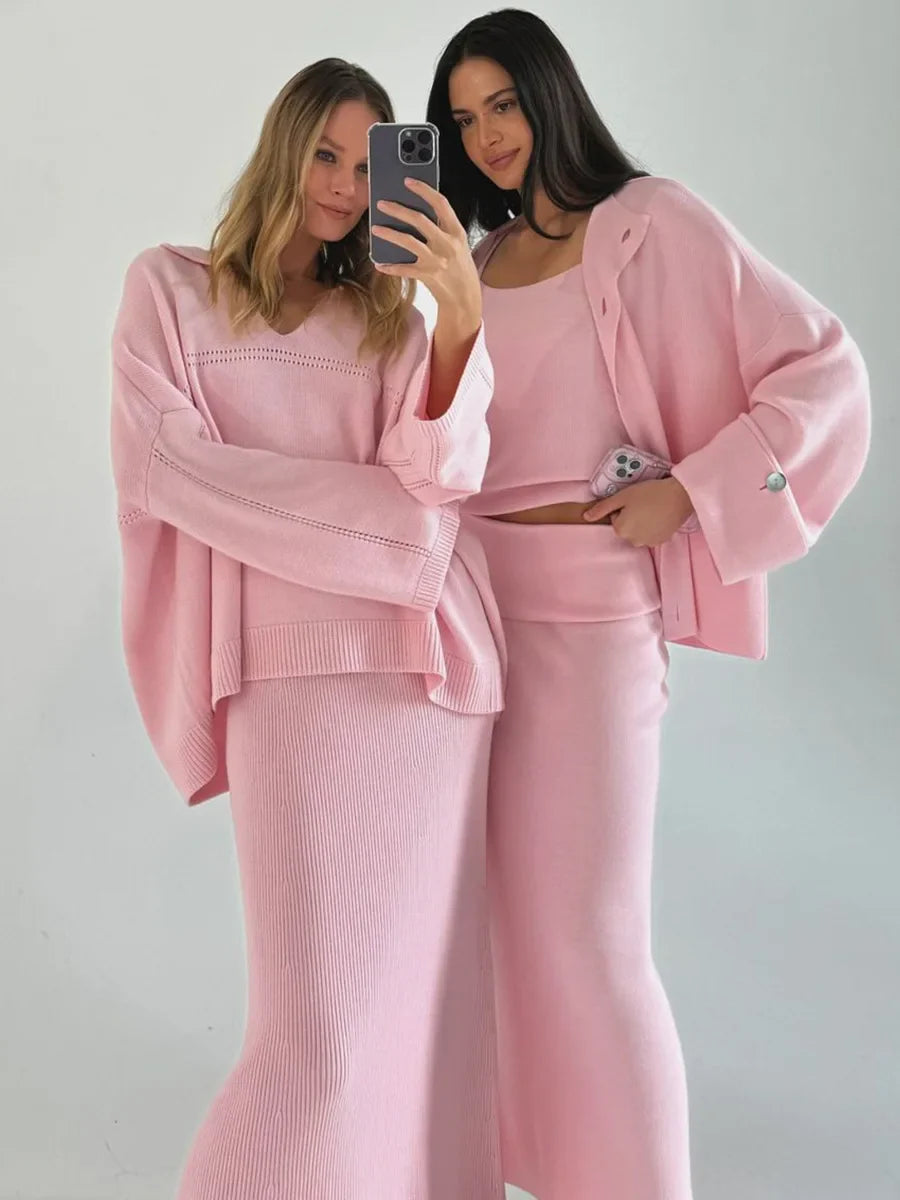 חליפת שני חלקים loose סרוגה חצאית מקסי וחולצה - שילב