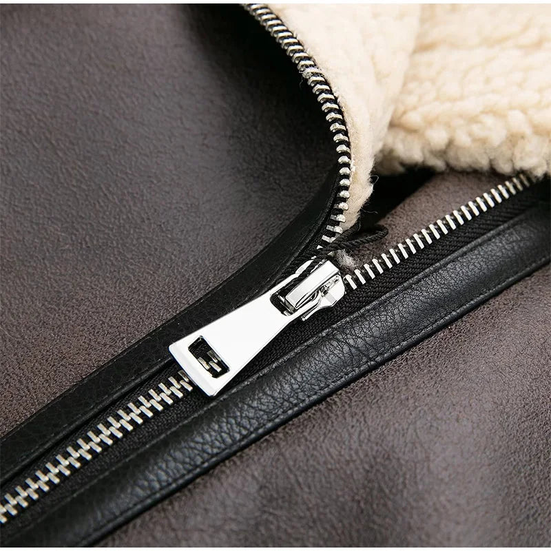 מעיל עור פרווה פנימית בעיצוב אוברסייז - קאיה