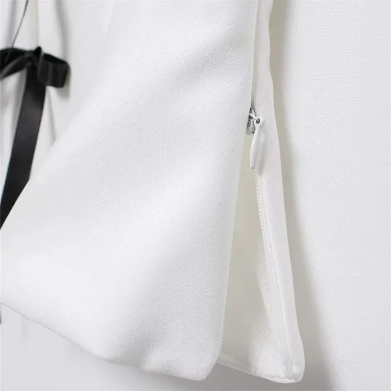 Strapless form with bow tie decoration - Millis