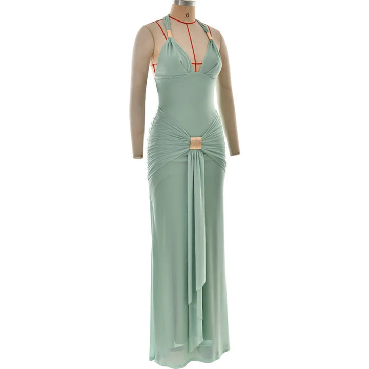 Maxi dress with a buckle design and open back - Tzahala