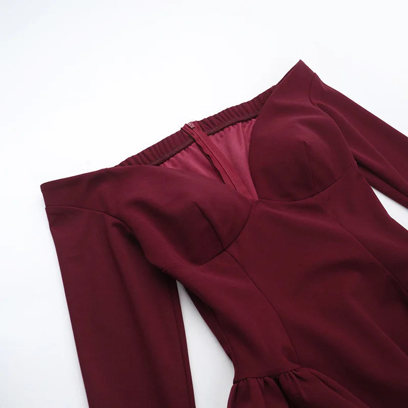 שמלת מיני בגזרת A כתפיים חשופות - Bailey