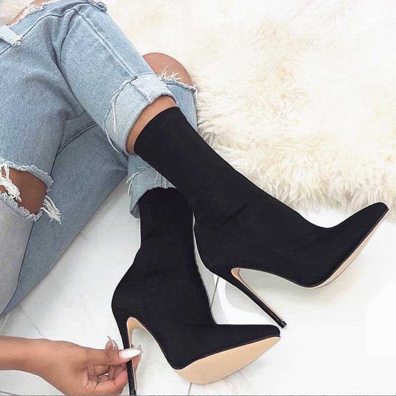 Silk Pointed Heel Boots - Chloé