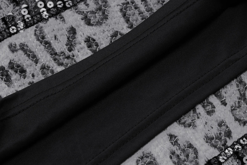 שמלת מיני סטרפלס פייטים מנומרת - Veronica