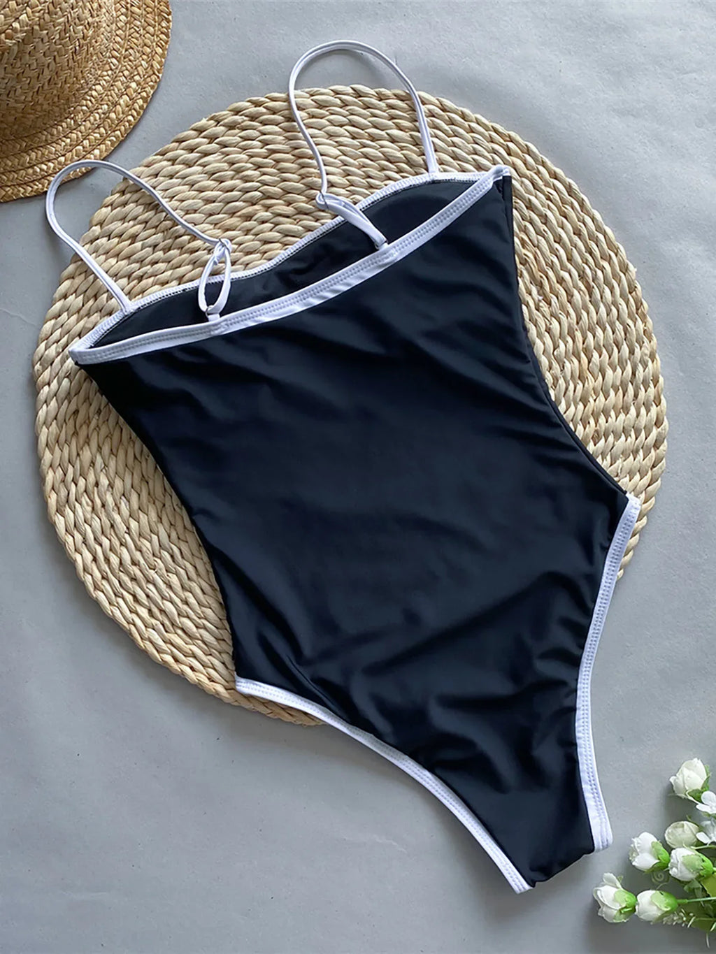 בגד ים שלם גזרה גבוהה סטייל וינטג' - חווה