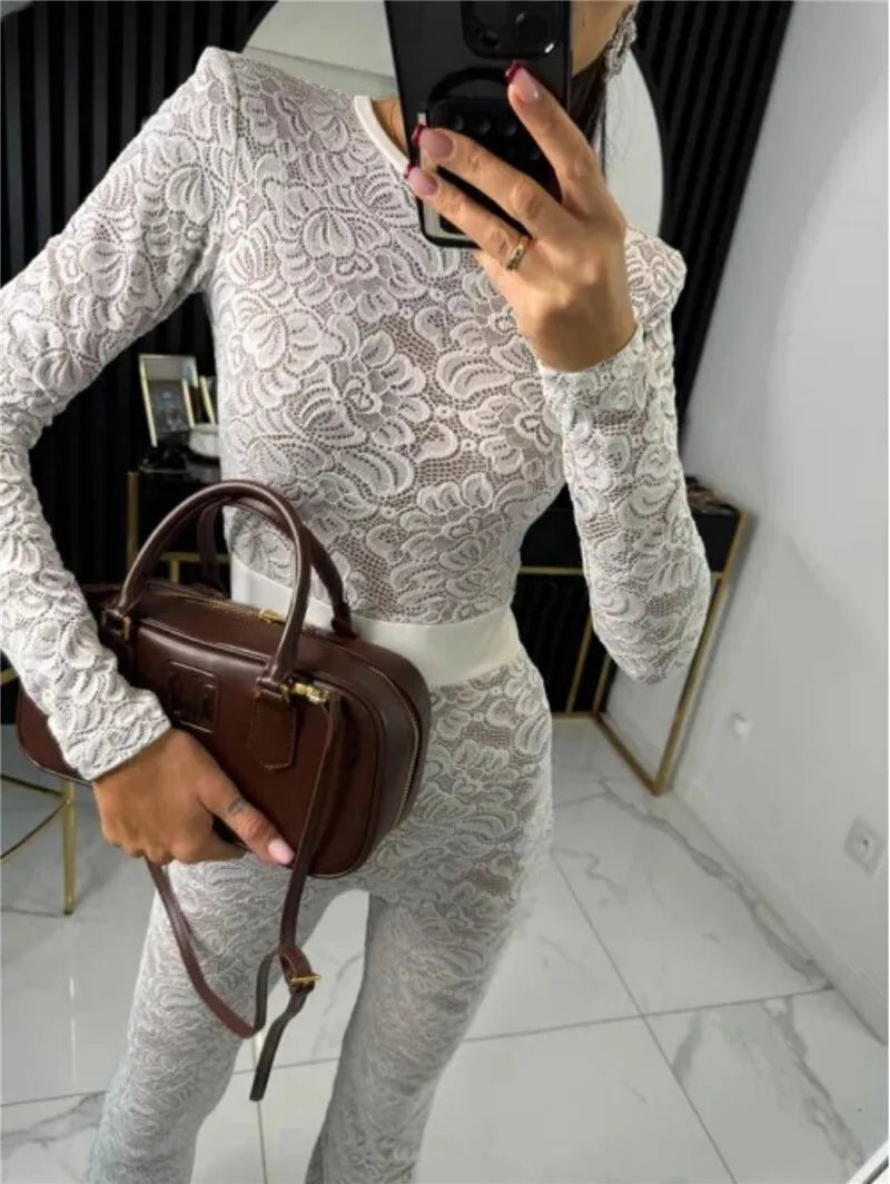 אוברול תחרה עם תחתית (לא שקוף) - אריקה