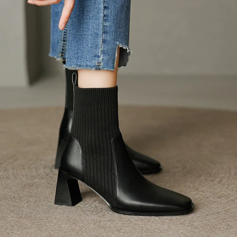 מגפי דמוי עור בעיצוב עקבונים - דאליה