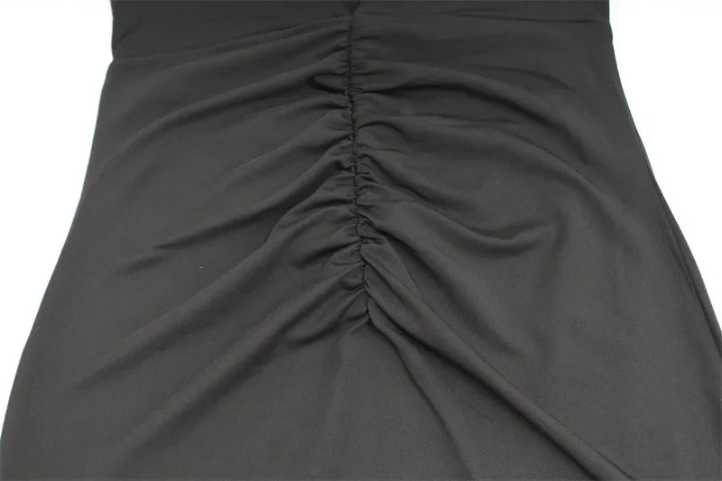 שמלת מקסי כיווצים מחשוף V קשירה בצוואר - Nevaeh