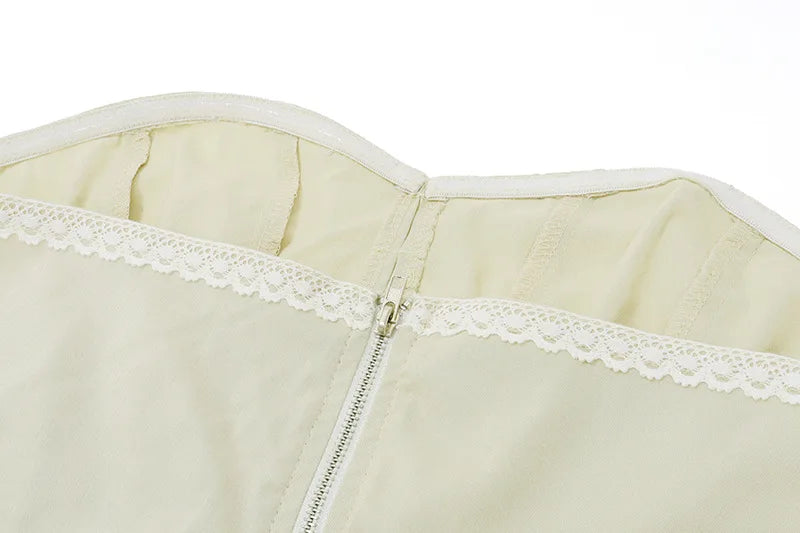 סט שני חלקים מחוך סטרפלס סגירת סיכות וחצאית מיני צמודה - Belen